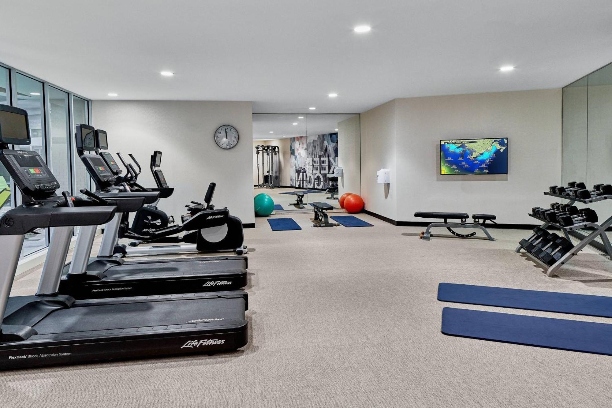 Springhill Suites By Marriott Roanoke Exterior foto